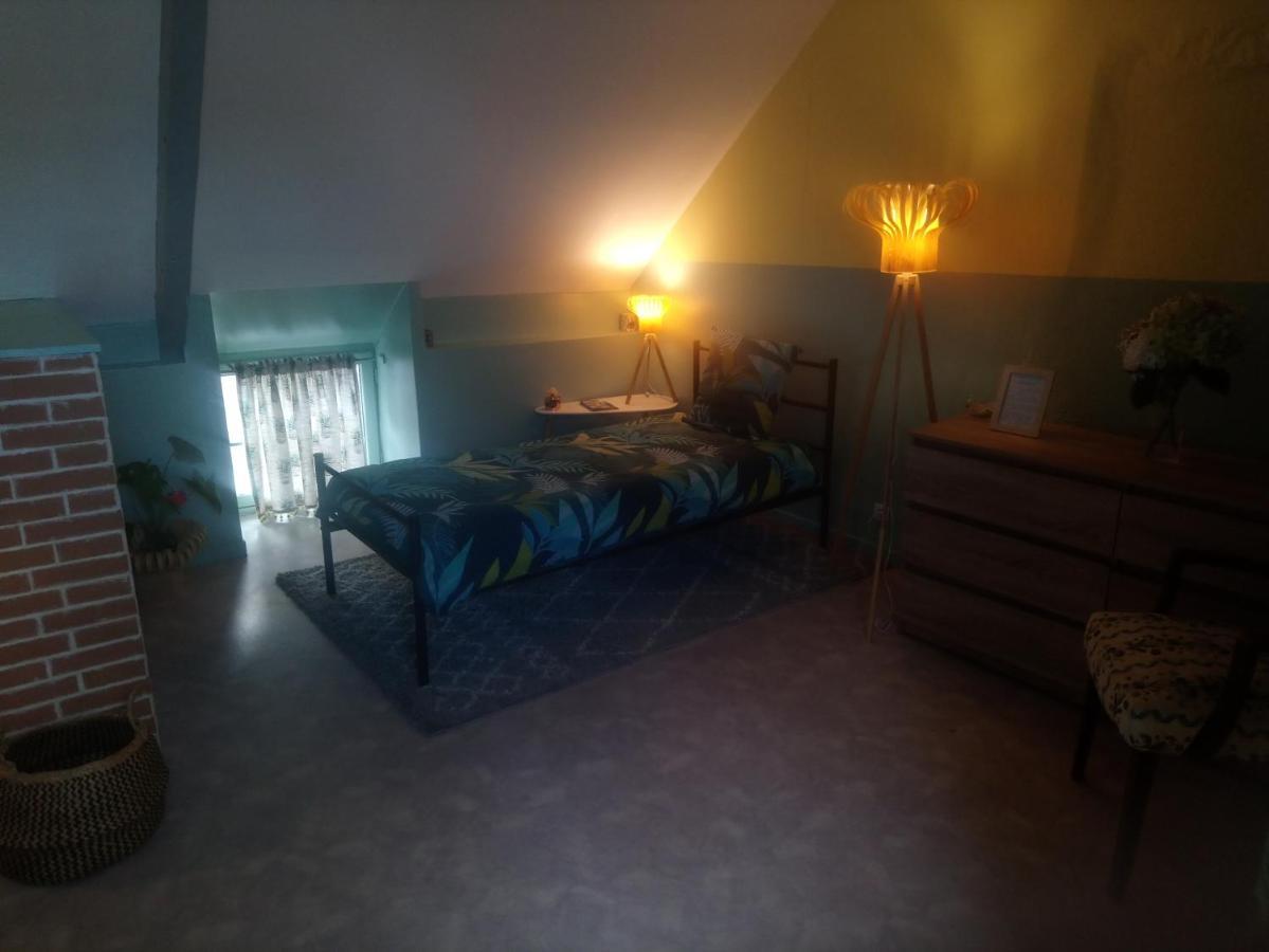 Bienvenue Guest House Saint-Pierre-de-Plesguen ภายนอก รูปภาพ