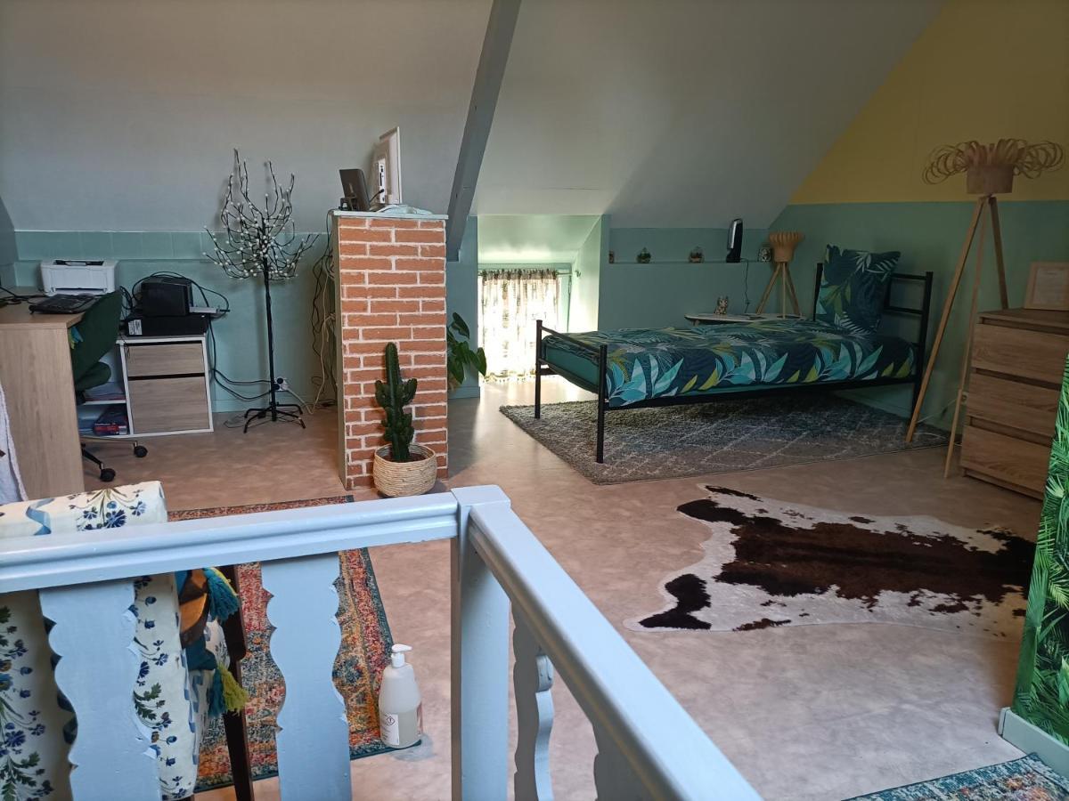 Bienvenue Guest House Saint-Pierre-de-Plesguen ภายนอก รูปภาพ